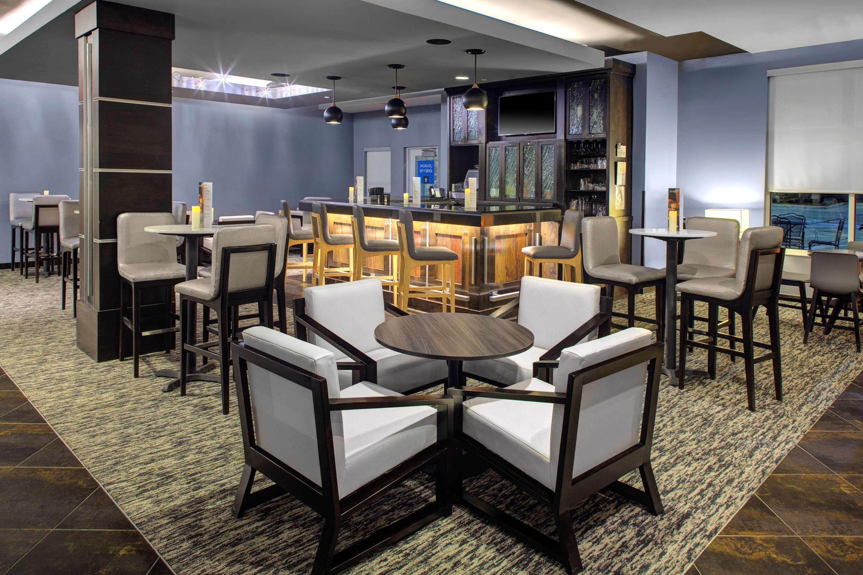 Hotel Hyatt House Shelton Extérieur photo